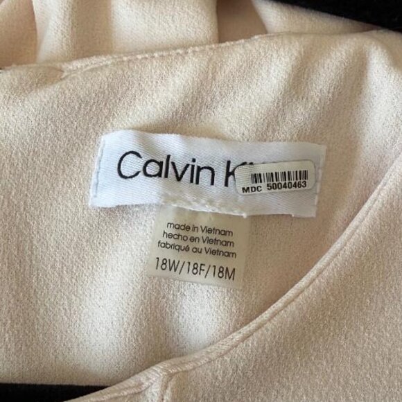 Scuba Crepe Crew Neck Sleeveless Dress - Picture 5 of 5